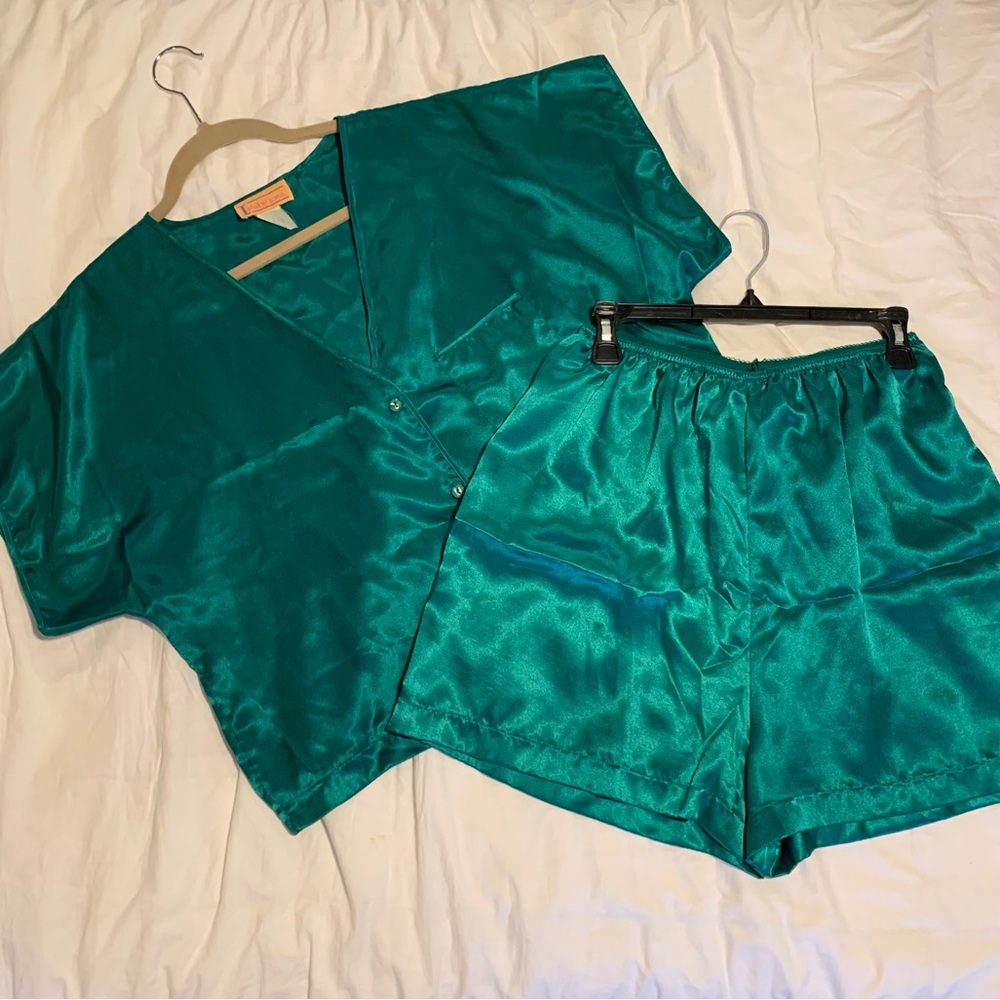 Vintage Silk Satin Emerald Green Button Down Elastic Waist Pajama Top Shorts Set